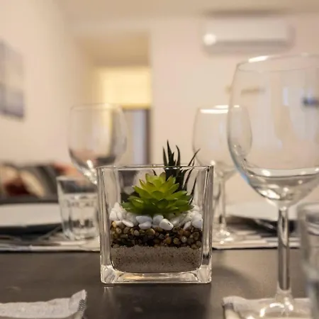 Beautiful Modern 2br