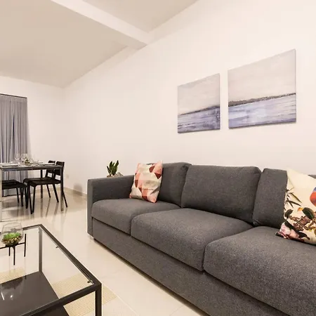 Beautiful Modern 2br شقة Ta Xbiex